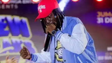 Jay Combat Ft Bellah Melody - Nampenda