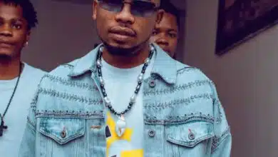 Dogo Elisha Ft Kayumba - Sisizii