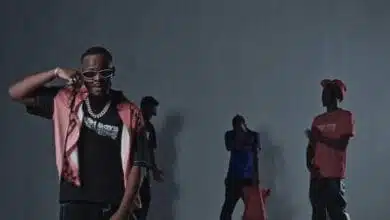 FreshBoy Ft. Dayoo - Umerogwa / Sio Bure